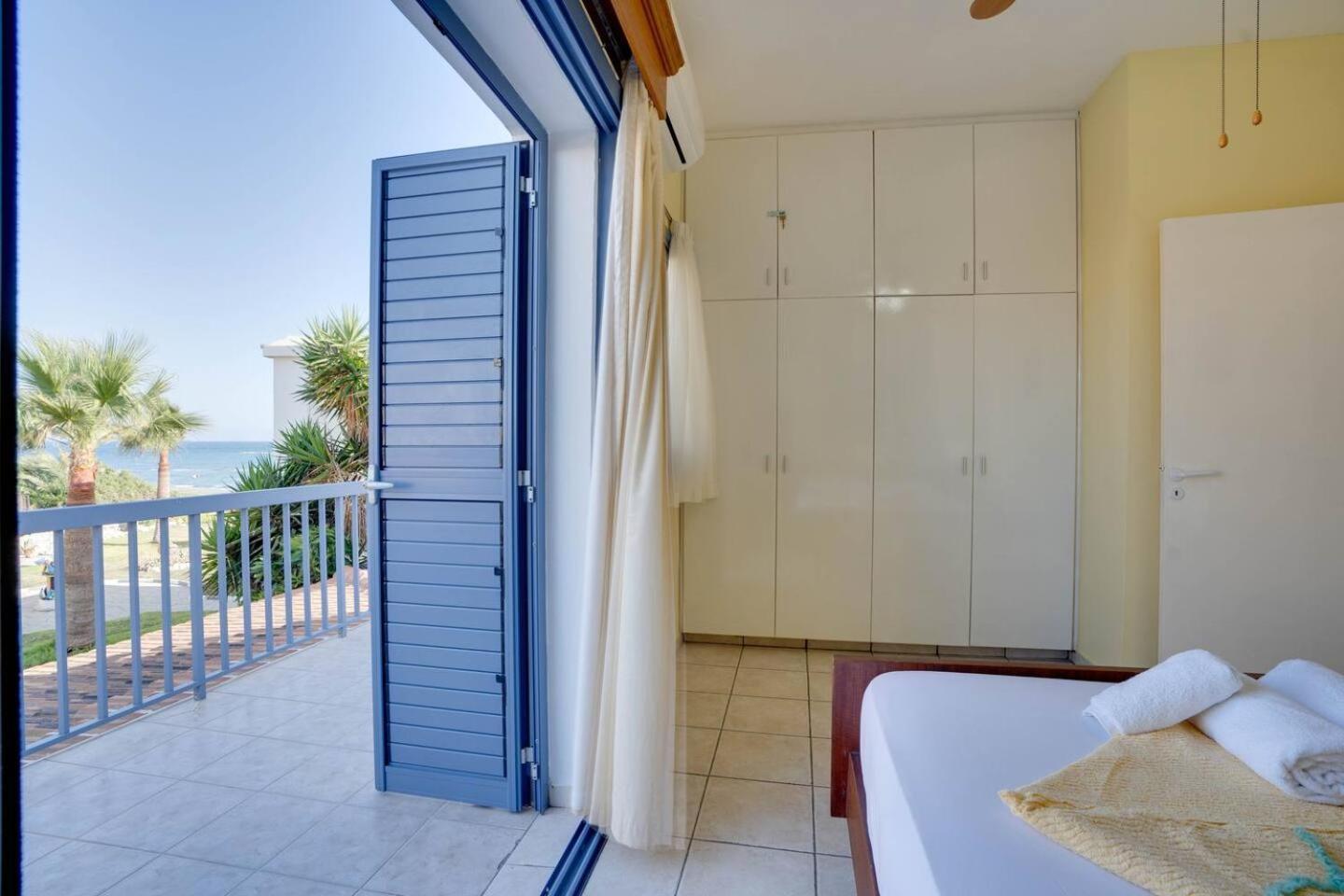Ammos Villa 20 Side Seaview Larnaca Exterior photo