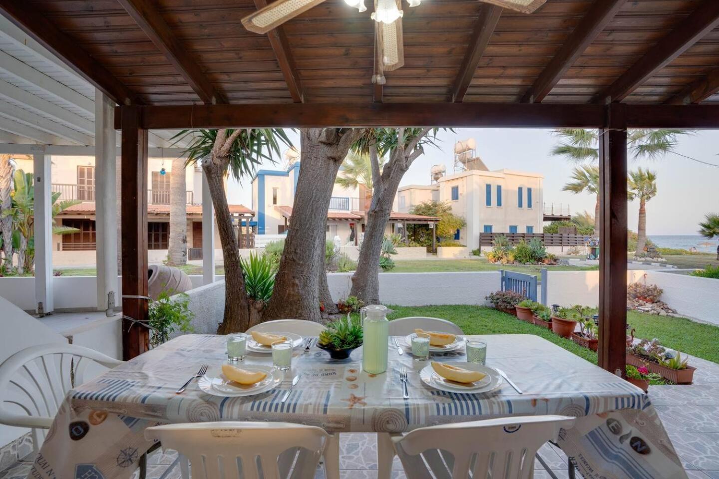 Ammos Villa 20 Side Seaview Larnaca Exterior photo