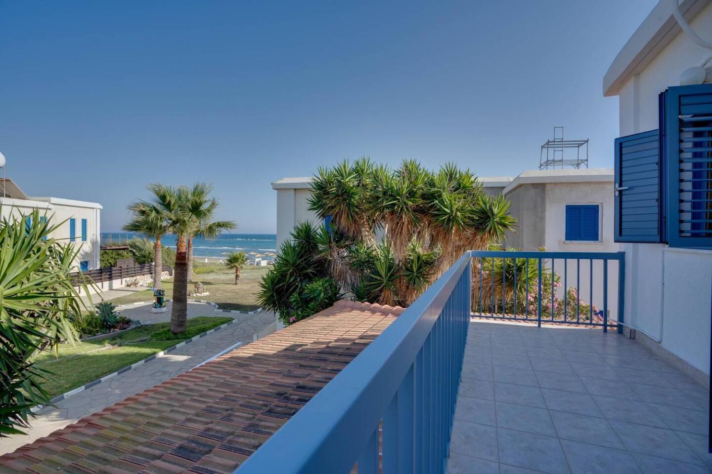 Ammos Villa 20 Side Seaview Larnaca Exterior photo