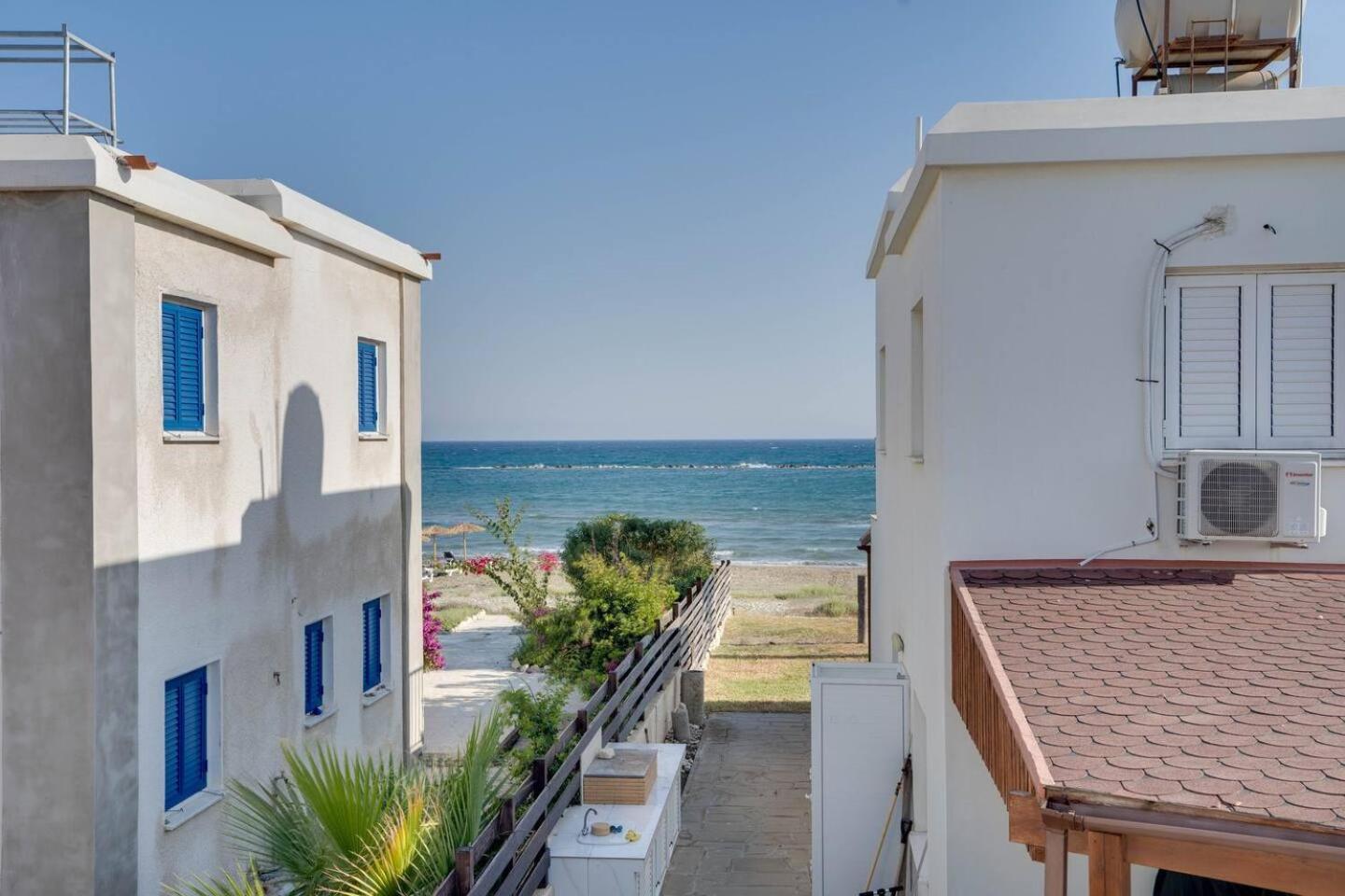 Ammos Villa 20 Side Seaview Larnaca Exterior photo