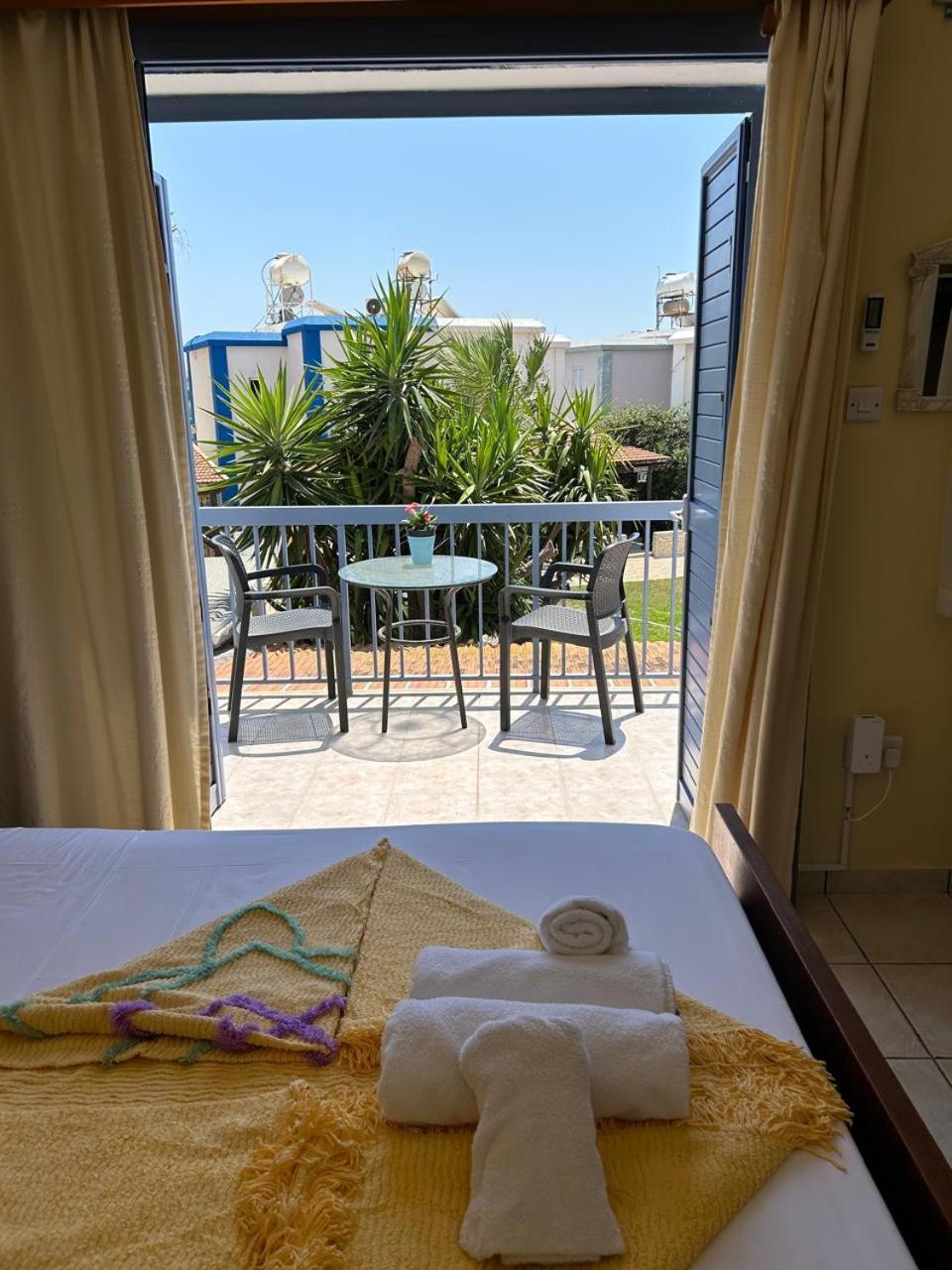 Ammos Villa 20 Side Seaview Larnaca Exterior photo